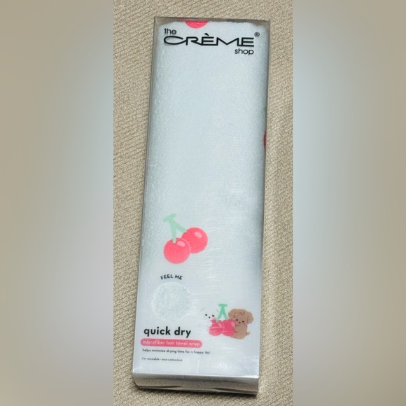 The Crème Shop Set of 3 Red Panda Facial Masks & Microfibre Quick Dry Hair Towel - Picture 5 of 7